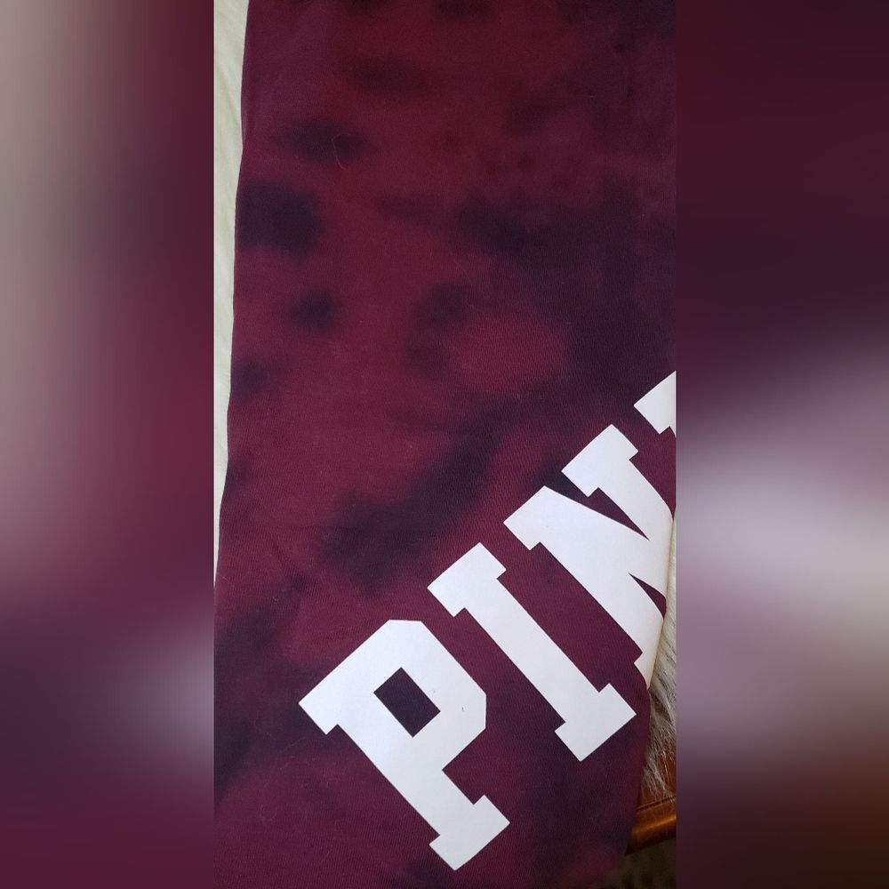 PINK Victoria’s Secret Large Maroon Tie Dye High Rise Cotton Yoga  Logo Leggings - Picture 6 of 11